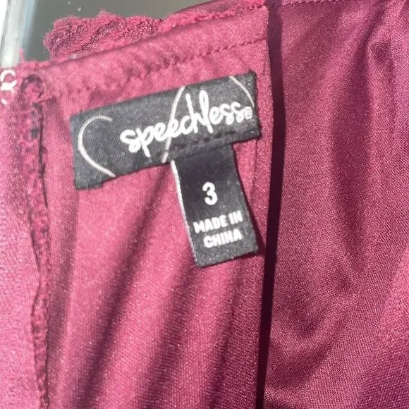 Preowned speechless burgundy lace halter top maxi gown dress junior teen size 3 - Picture 13 of 14